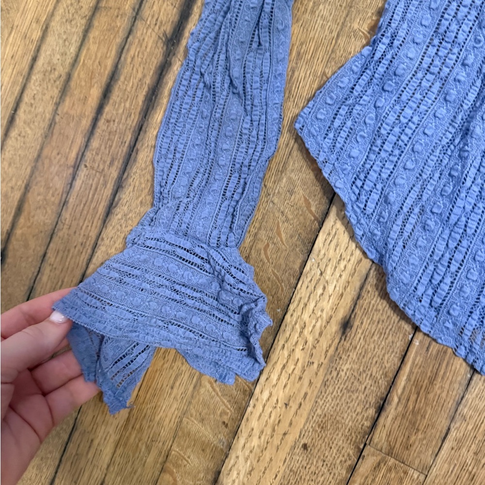 NWT Anthropologie Women's Blue Ruffled Top - Picture 2 of 3